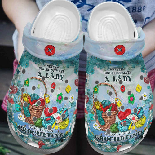Clog Crochet Personalized Clog, Custom Name, Text, Color, Number Fashion Style For Women, Men, Kid, Print 3D Just A Woman Who Loves Heting 1 - Love Mine Gifts