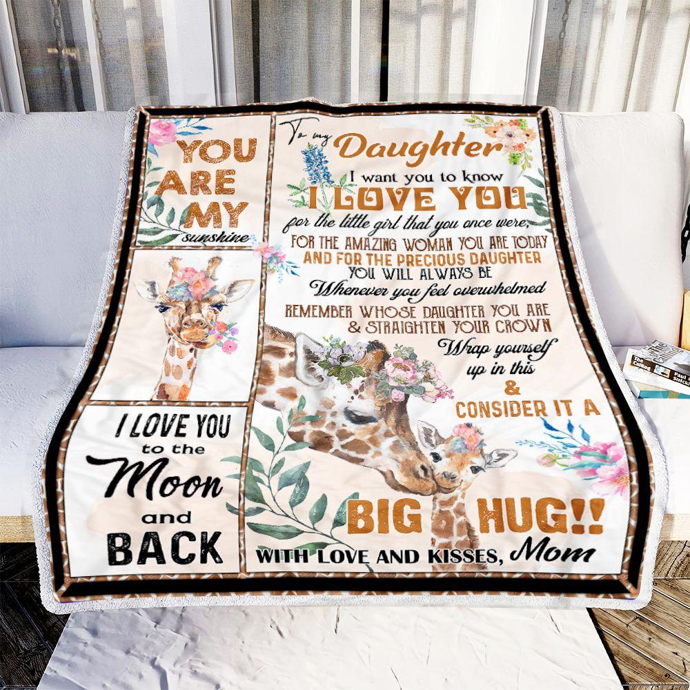 Mom To Daughter Giraffe 4 Fleece Blanket | Gift for Daughter