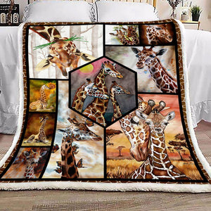 Fleece Blanket Giraffe Lover 1 Fleece Blanket Print 3D, Unisex, Kid, Adult - Love Mine Gifts