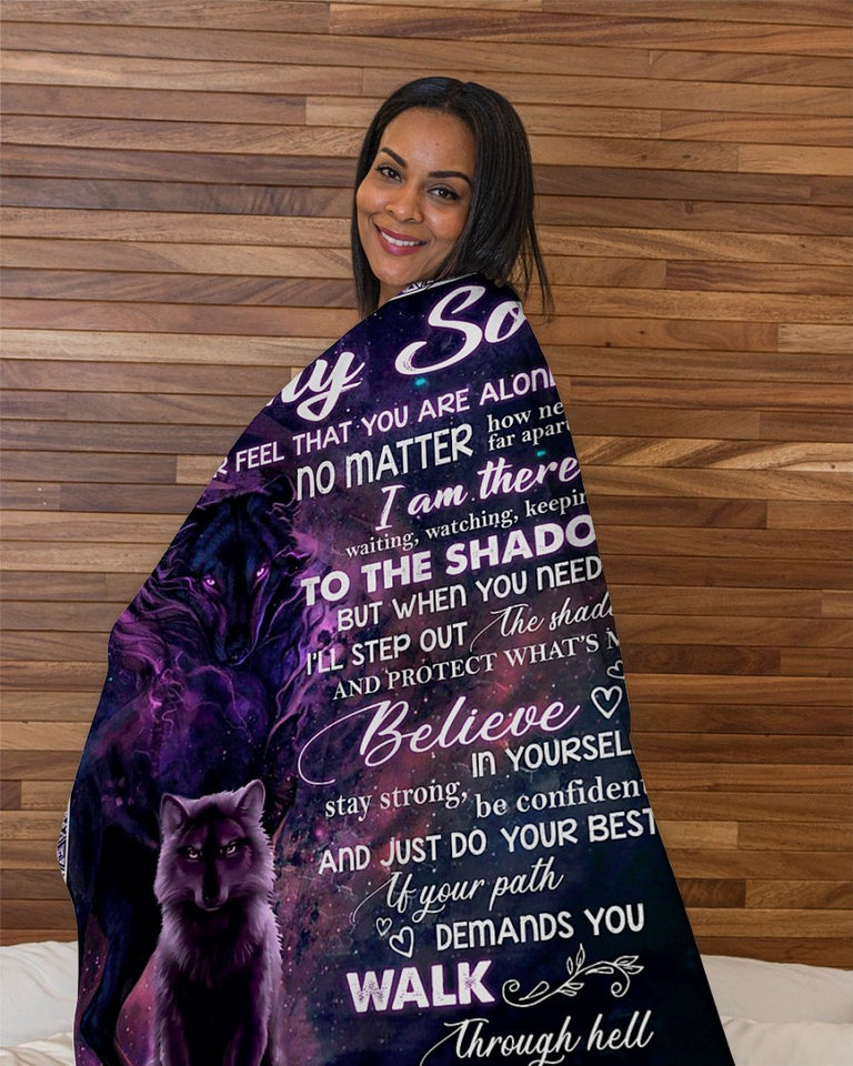 Son Mom Wolf Shadow Purple Fleece Blanket