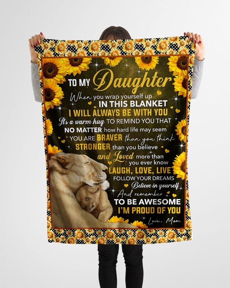 When U Wrap Yourself Up In This Mom To Daughter Fleece Blanket | Gift For Daughter