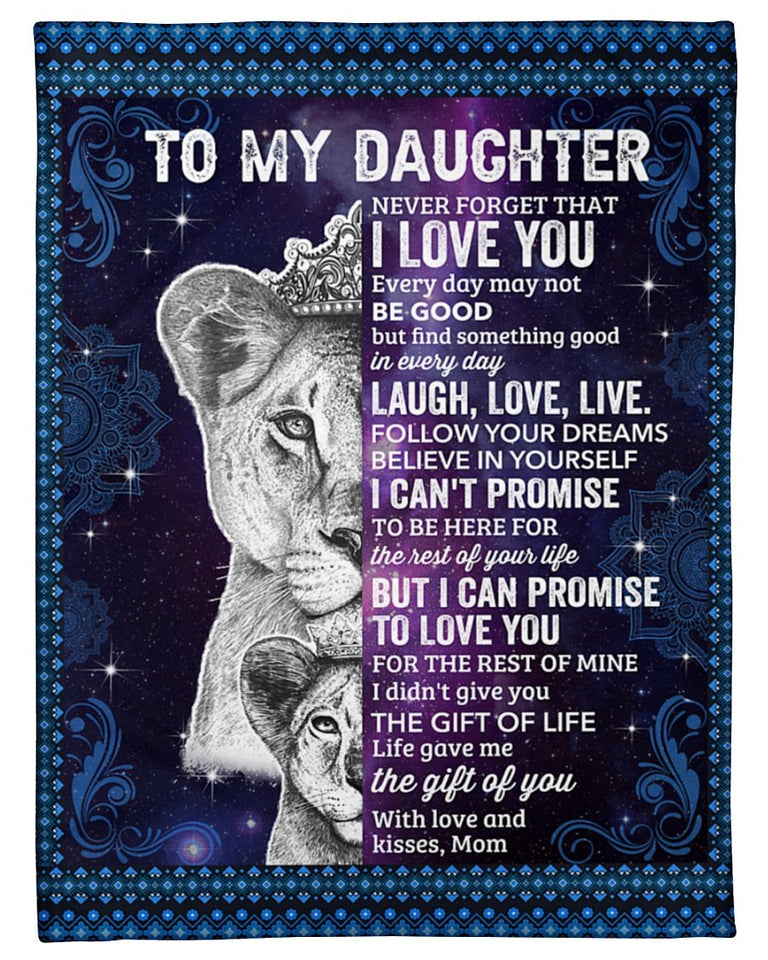 Never Forget That I Love You Lion Mom To Daughter Fleece Blanket | Gift For Daughter