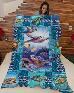Fleece Blanket Beautiful Turtles Fleece Blanket Print 3D, Unisex, Kid, Adult | Gift For Turtles Lover - Love Mine Gifts
