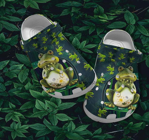Frog Queen Lovely Croc Shoes Gift Grandaughter- Frog Girl Lover Shoes Croc Gift Besties- Cr-Ne0437 Personalized Clogs