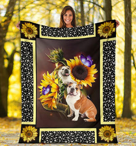 Bulldog dark sunflower blanket