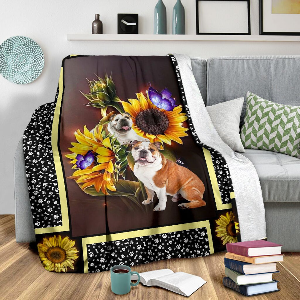 Bulldog dark sunflower blanket