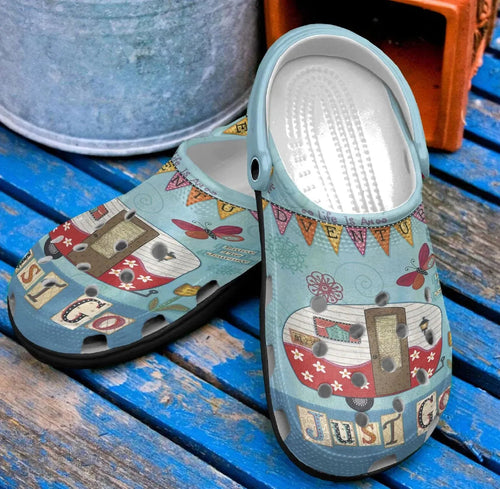 Skiing For Women Men Kid Print 3D Skiing Kn Personalized Clogs