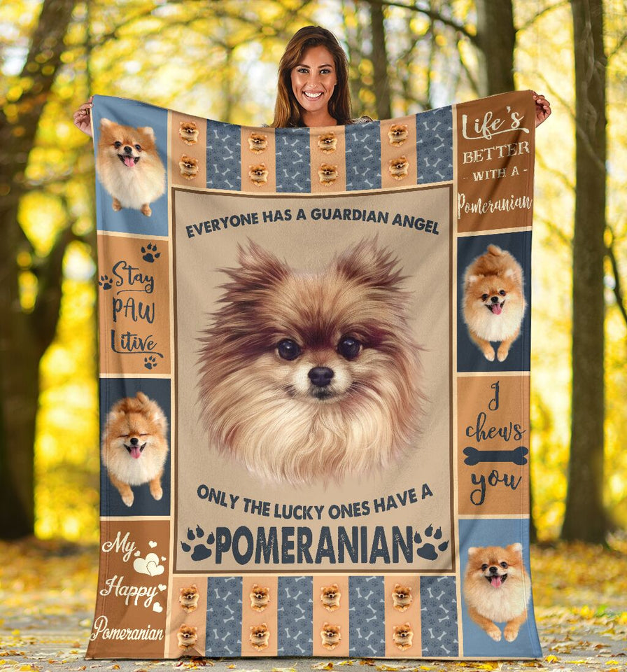 Life Is Better With A Pomeranian Blanket