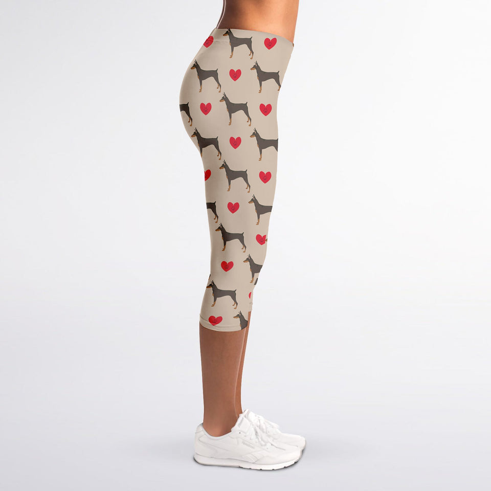 Love Dobermann Pattern Print Women's Capri Leggings