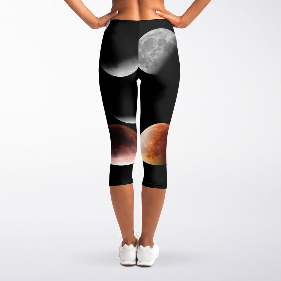 Lunar Eclipse Cycle Print Women's Capri Leggings