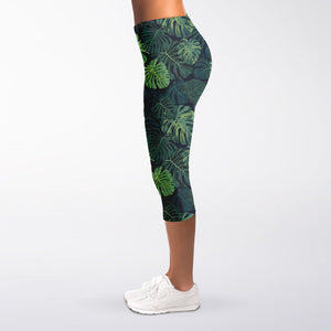 Monstera Palm Leaves Pattern Print Women's Capri Leggings