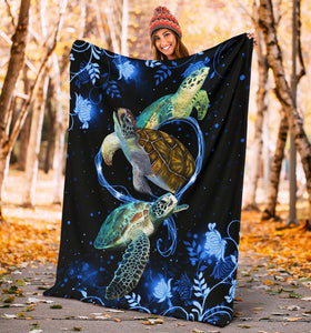 Fleece Blanket Twinkling Blue Heart Turtle Fleece Blanket Print 3D, Unisex, Kid, Adult - Love Mine Gifts